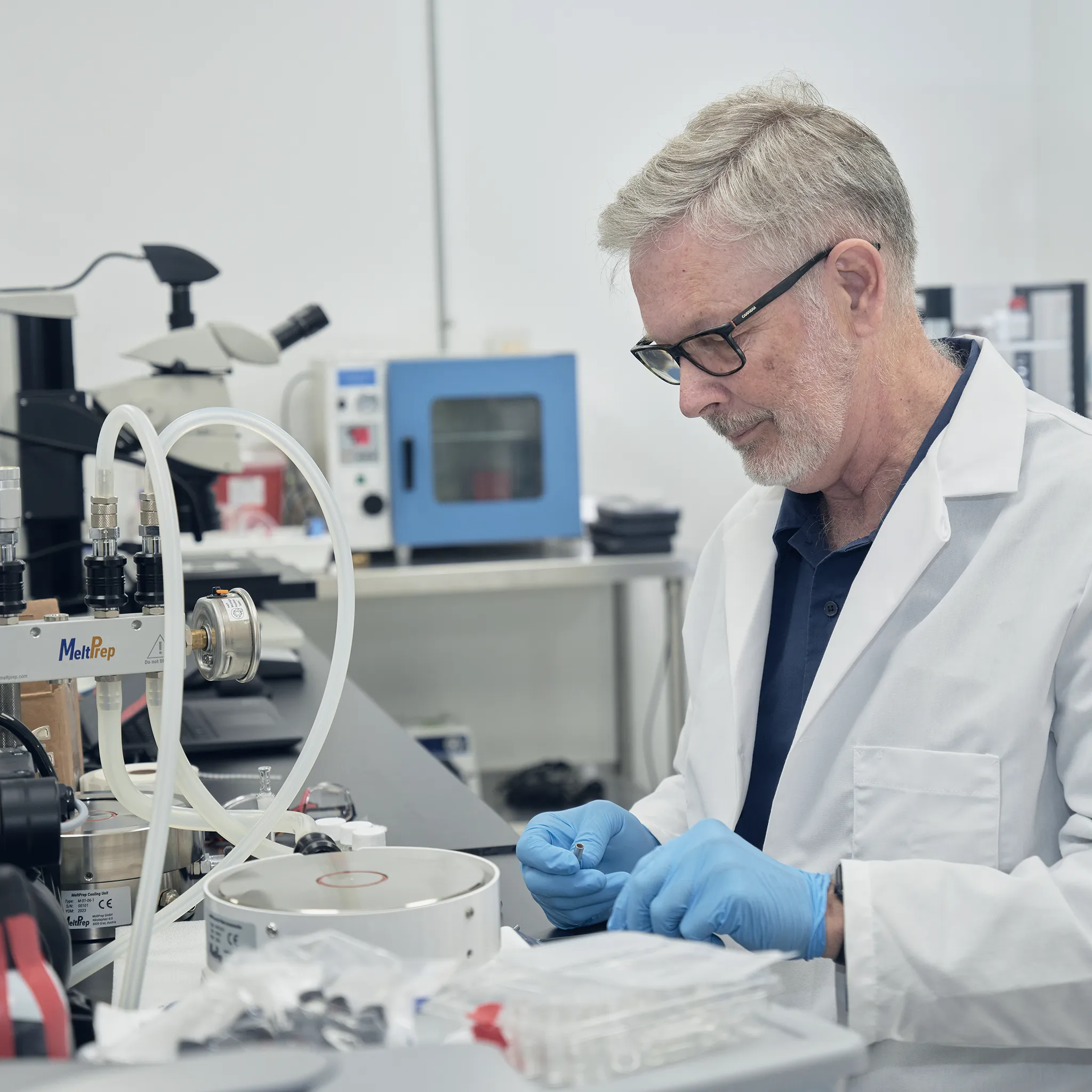 Mark Ragains in the lab